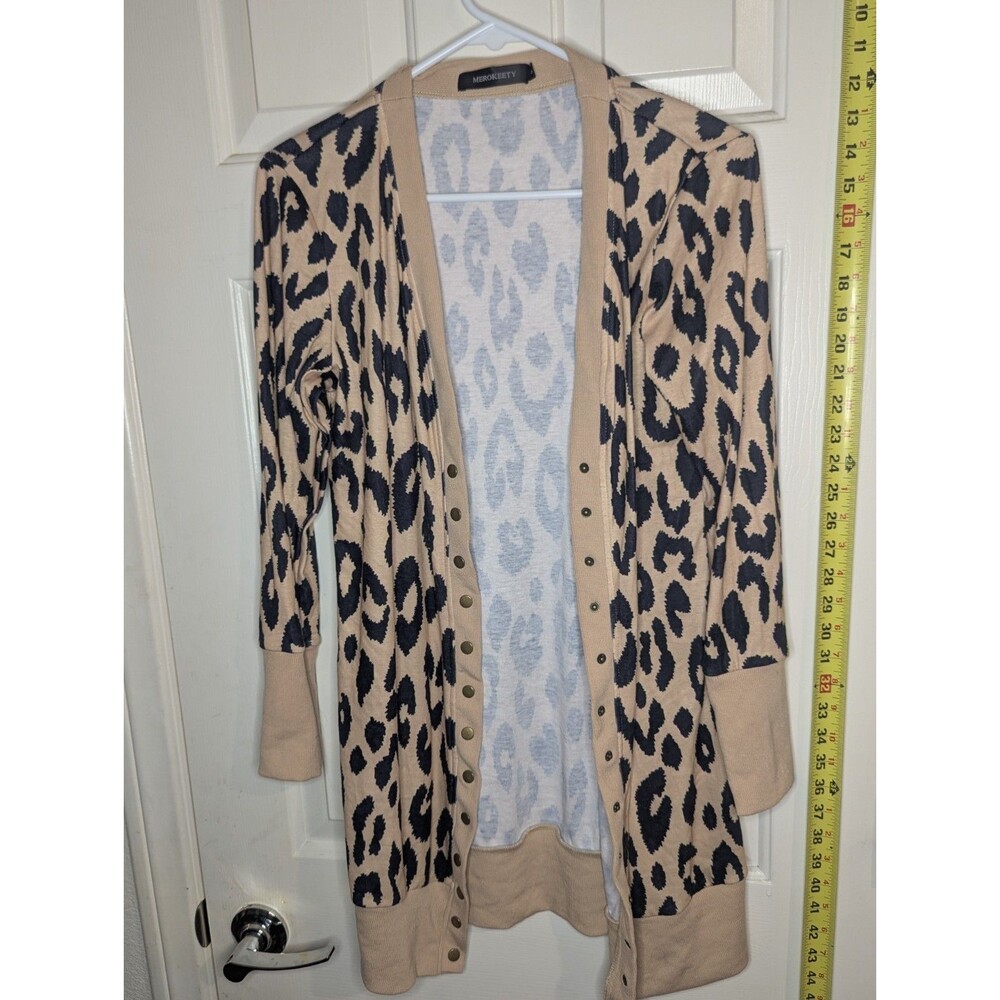 Merokeety Womens Cardigan Sweater Size Small Long Sleeve Snap Animal Print